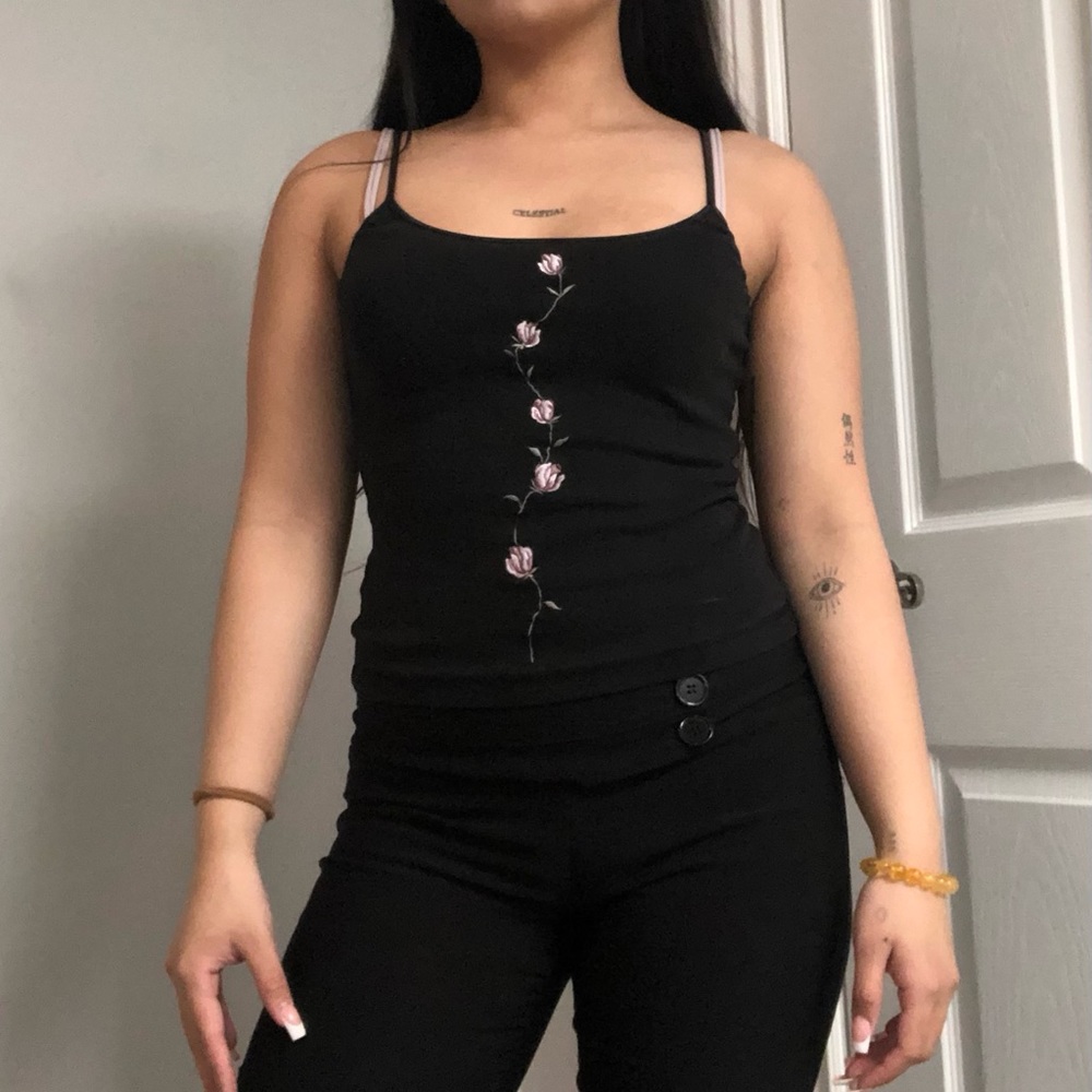 ENERGIE vintage/y2k black cami tank top with embroidered roses (size L)